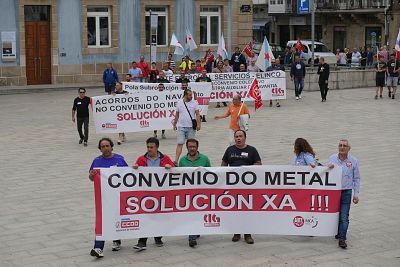 17-06-22-FolgaMetal-ManiFerrol10.jpg